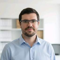 Photo de Mickaël, Directeur Stratégie